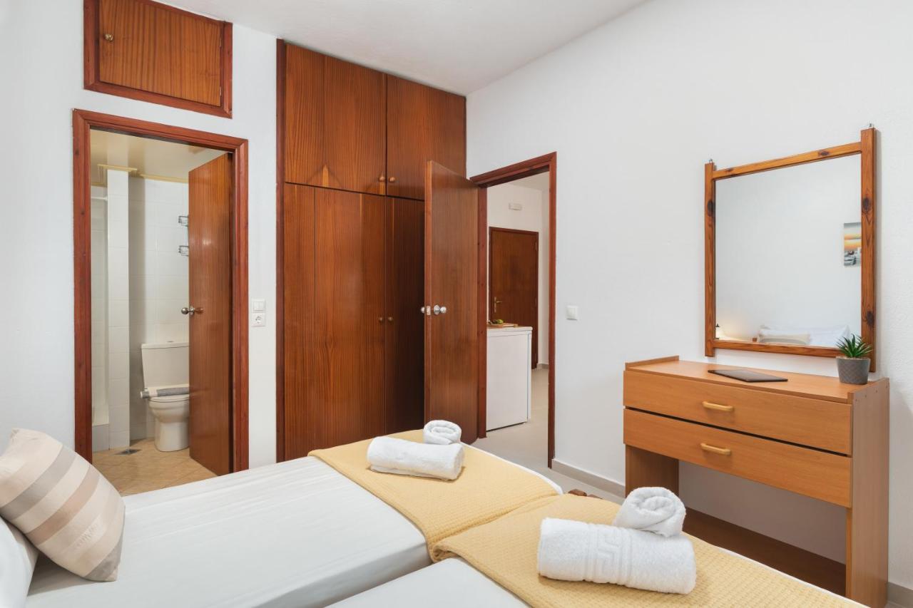 Aphrodite Apartments 卡莱维斯 外观 照片