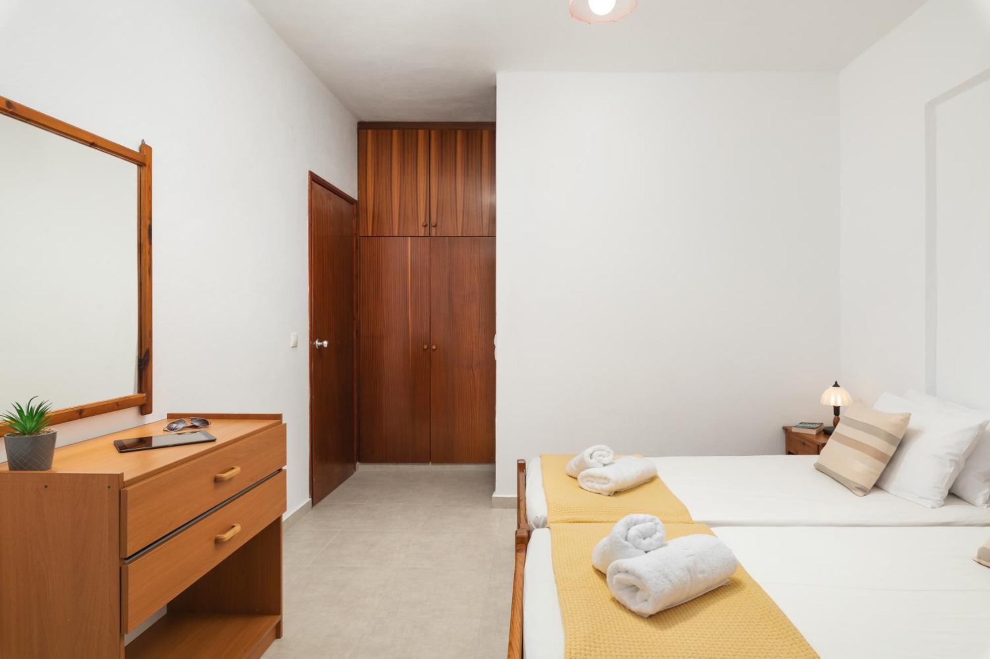 Aphrodite Apartments 卡莱维斯 外观 照片