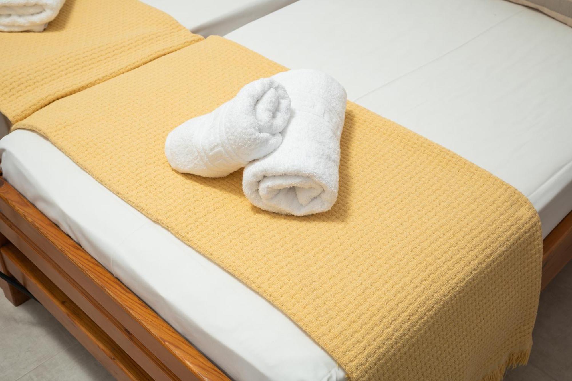 Aphrodite Apartments 卡莱维斯 客房 照片